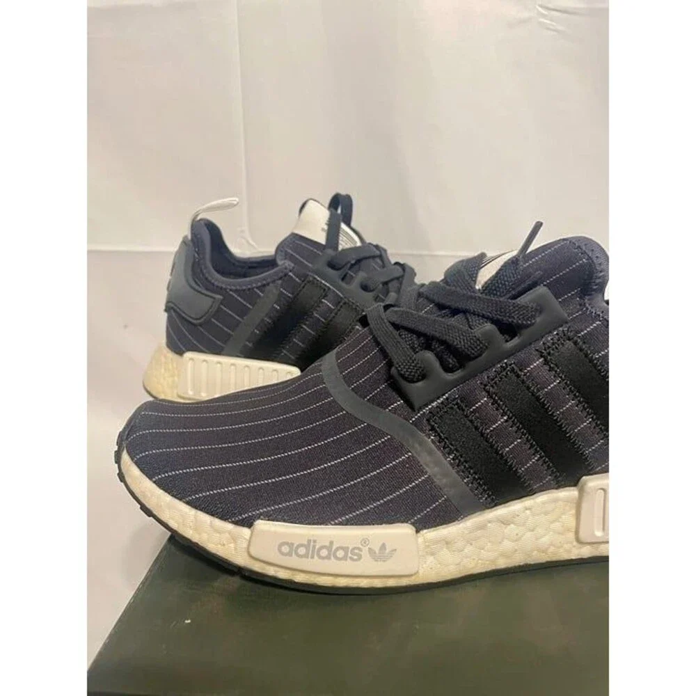adidas NMD R1 x Bedwin & The Heartbreakers – Black – Men’s 10 NEW (yellowing)